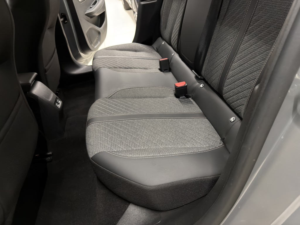 PEUGEOT 208 1200 HYBRID 110 CV ALLURE